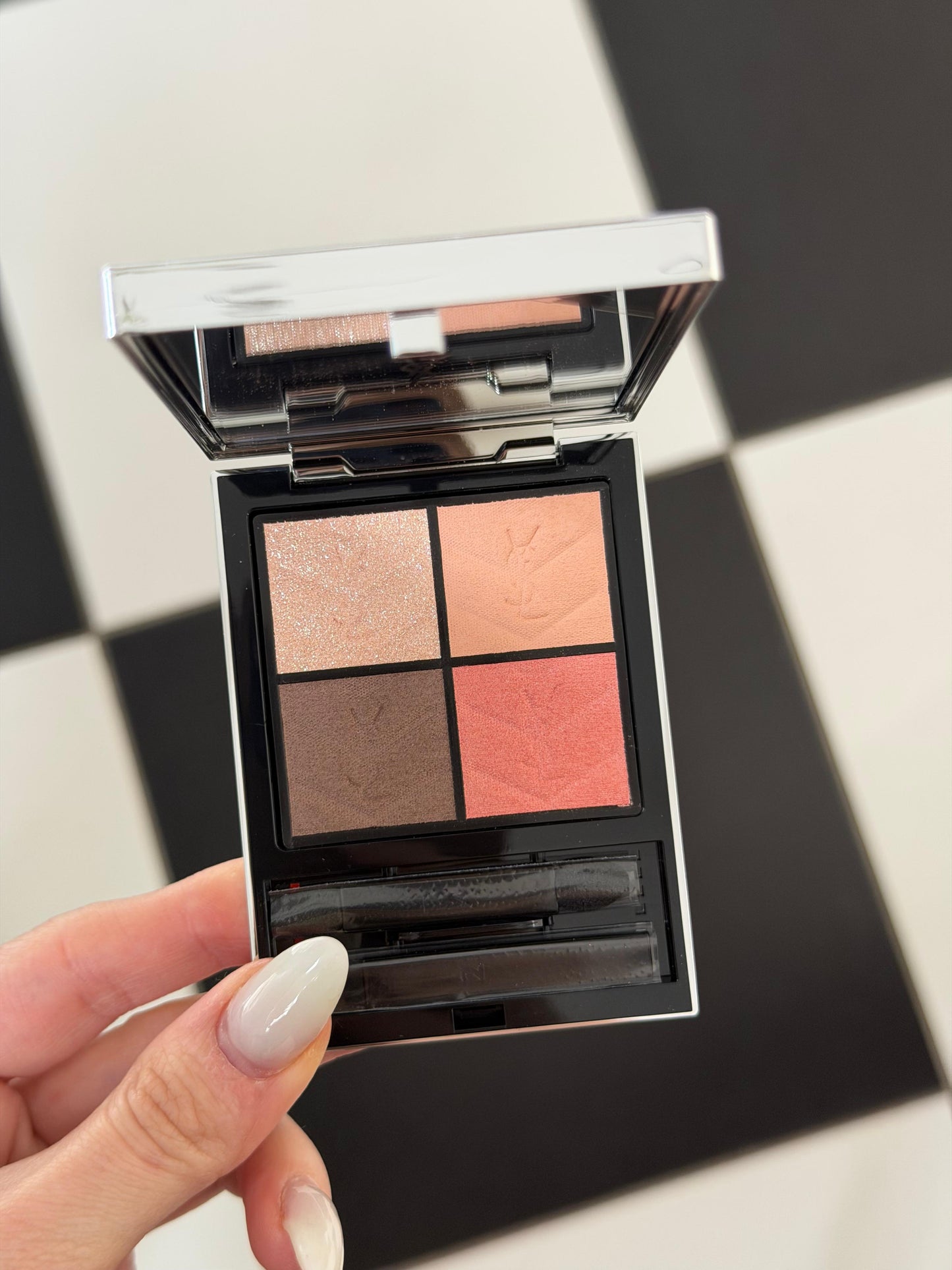 YSL Couture Mini Clutch Luxury Eyeshadow Palette (826)