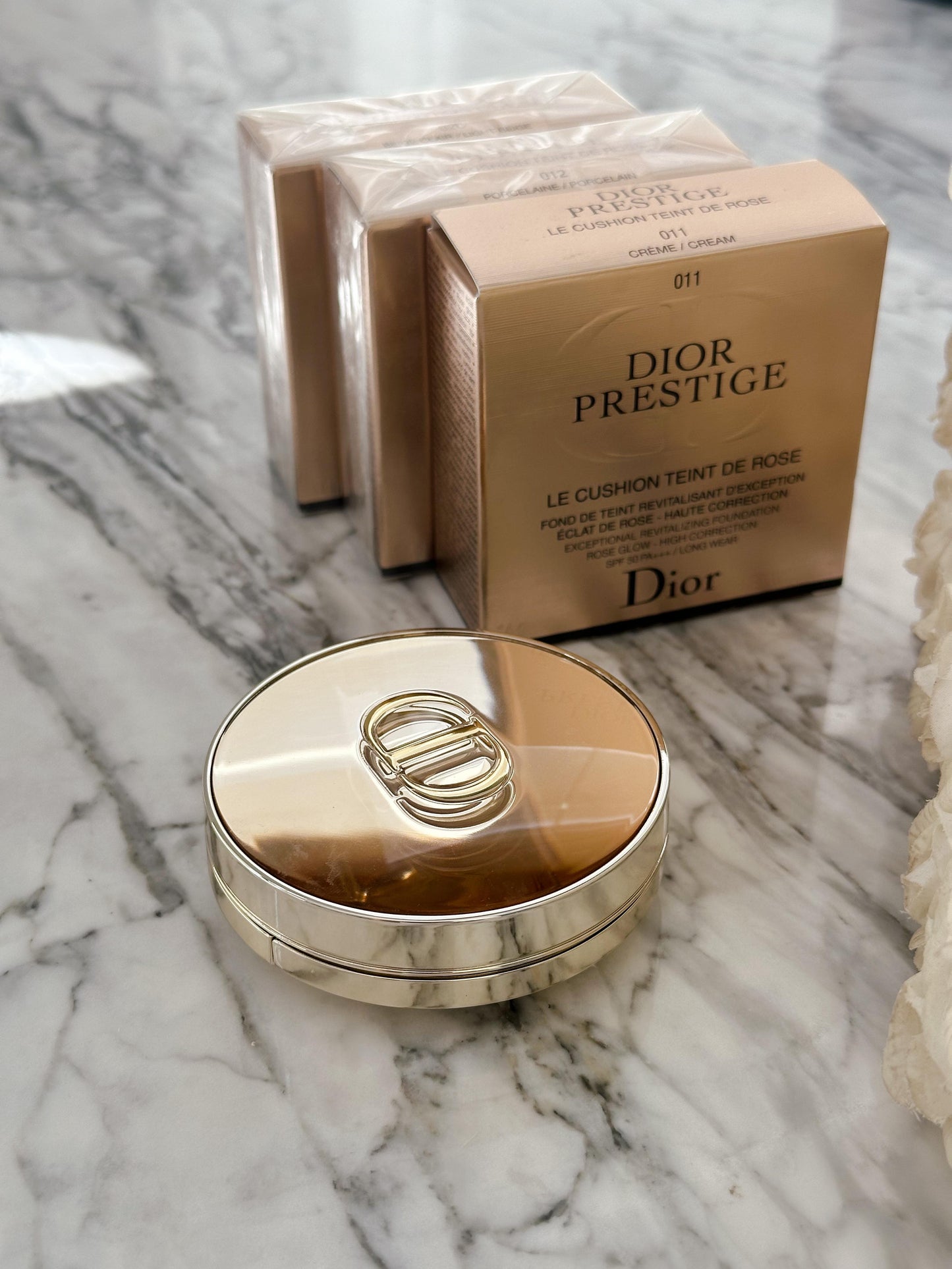 DIOR Dior Prestige Le Cushion Teint De Rose
Anti-Aging Foundation - High Perfection and Smoothing SPF50/PA+++