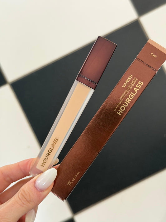 HOURGLASS Vanish™ Airbrush Concealer - Oat