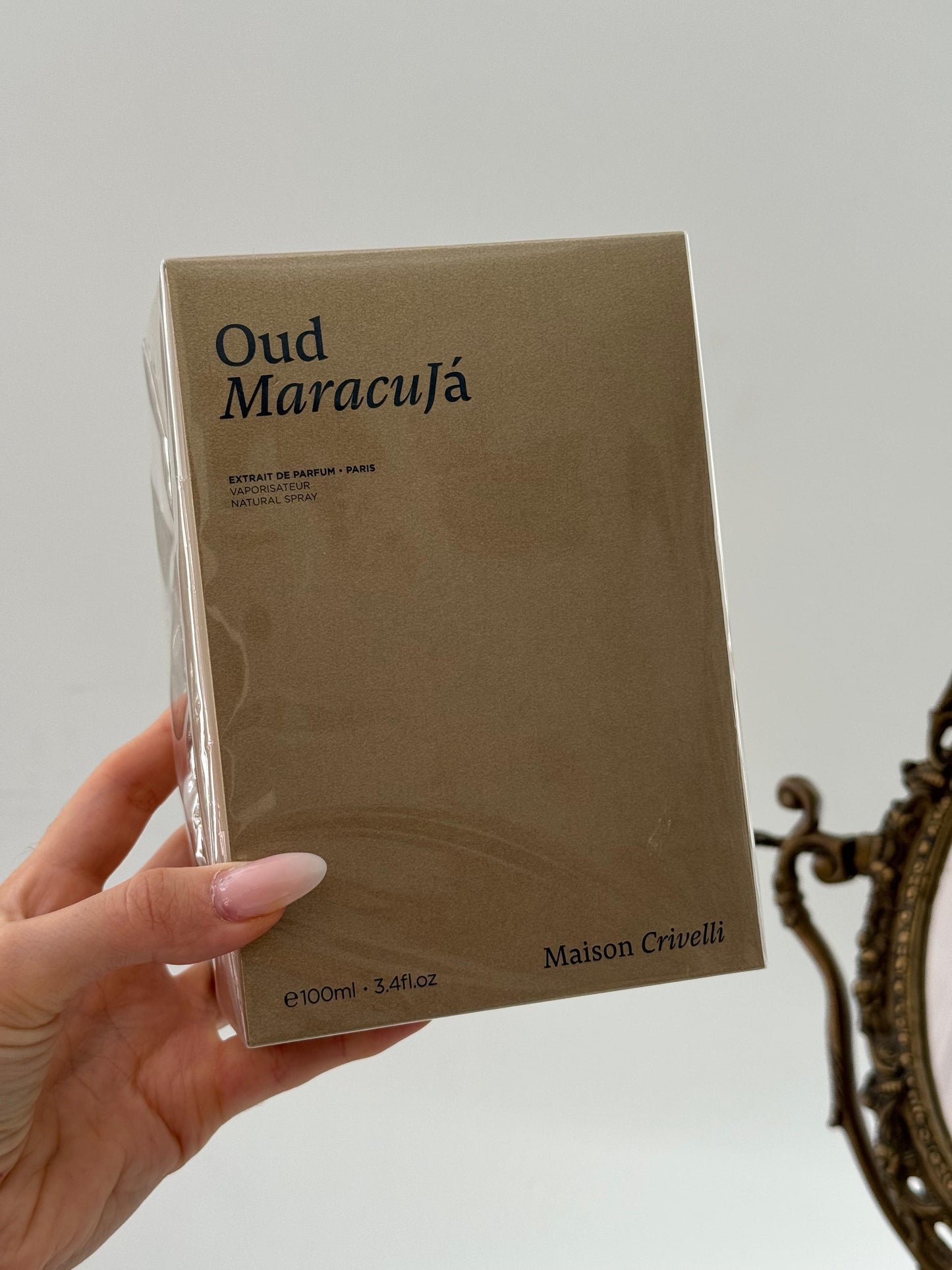 MAISON CRIVELLI Oud Maracujá Extrait De Parfum