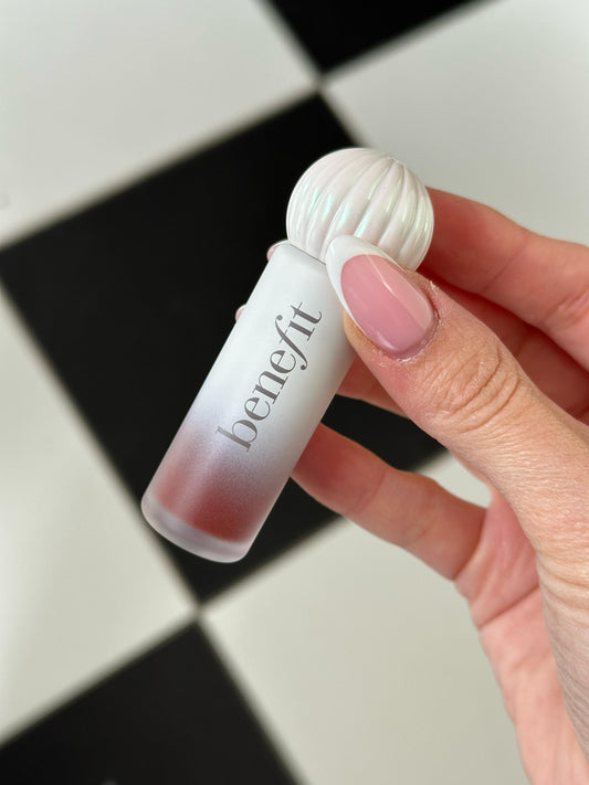 BENEFIT Plushtint Moisturizing Matte Lip Tint - Red Velvet