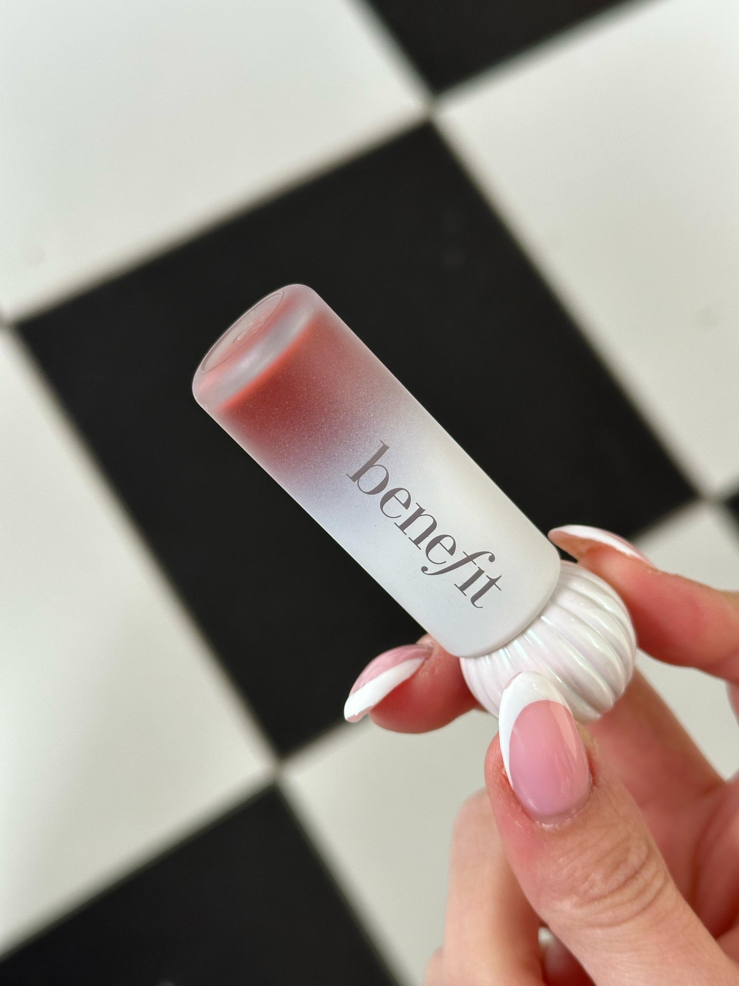 BENEFIT Plushtint Moisturizing Matte Lip Tint - Red Velvet