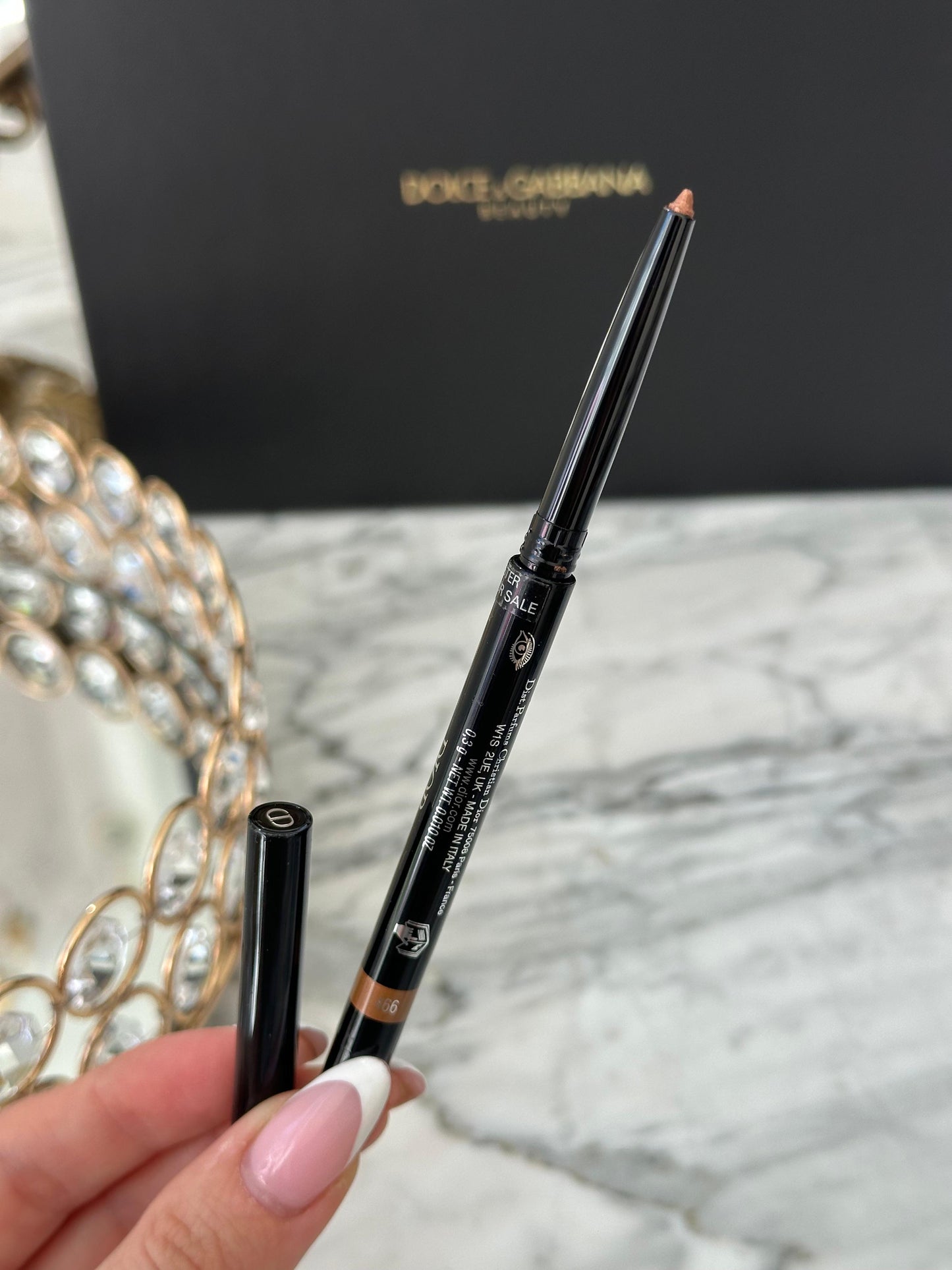 DIOR Diorshow Stylo
24H-Wear Waterproof Eyeliner - Intense Color, Creamy Texture