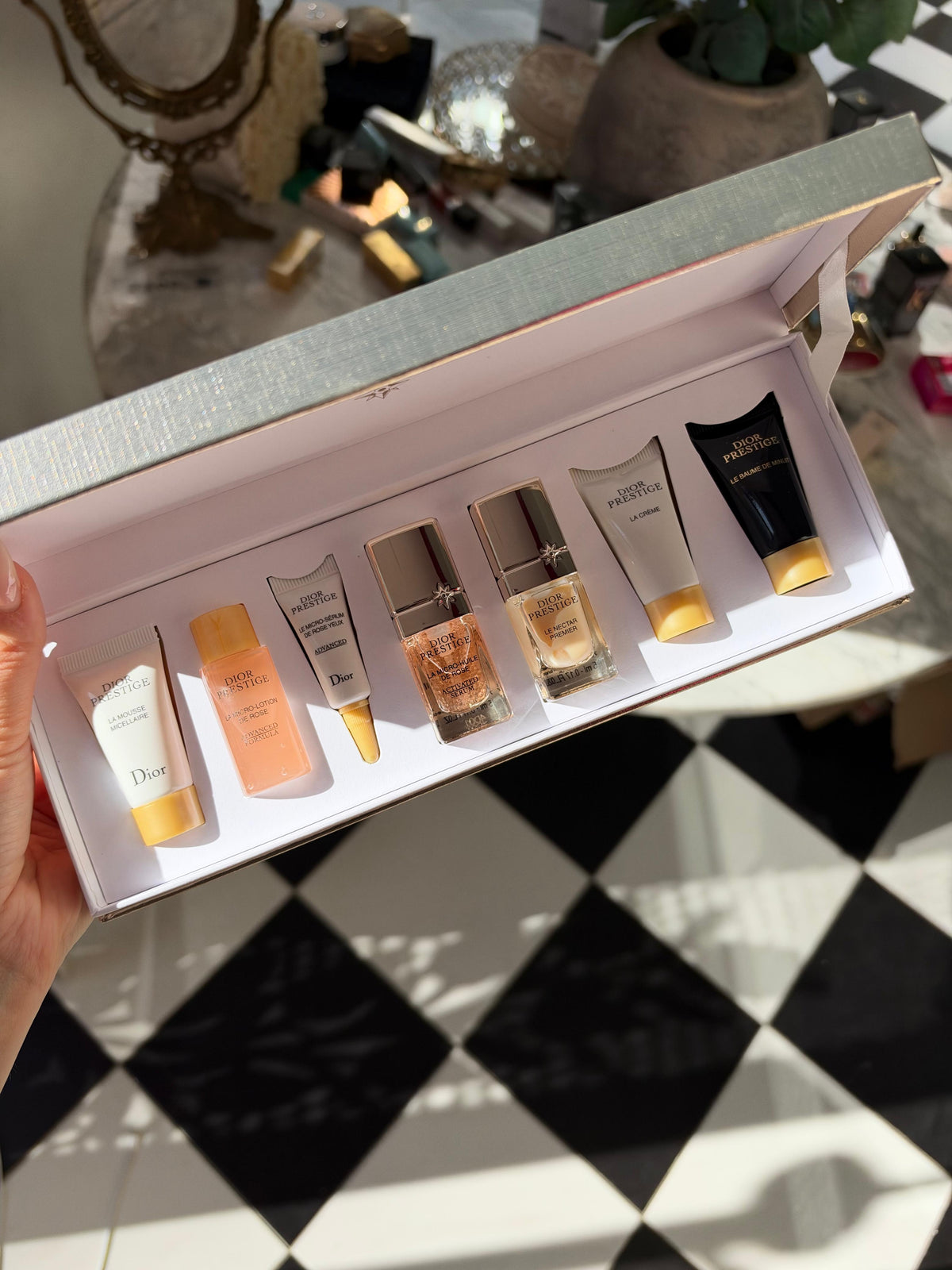DIOR Prestige Skincare Discovery Set