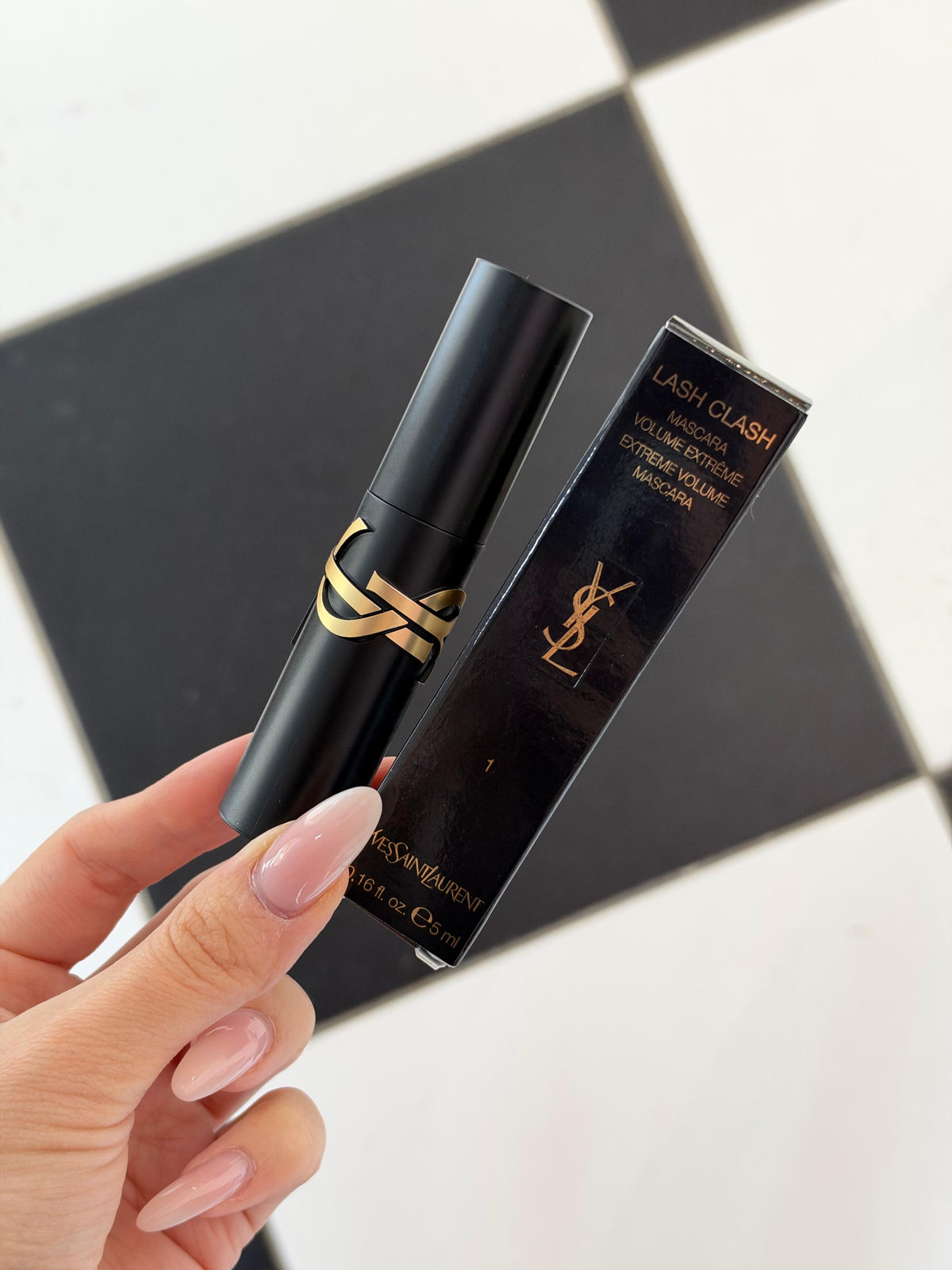YSLLash Clash Extreme Volume Mini Mascara - Black