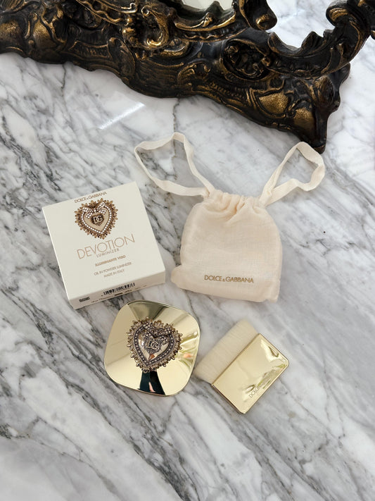 DOLCE & GABBANA Everlift Luminizer Light Oil Infused Soft-Halo Powder