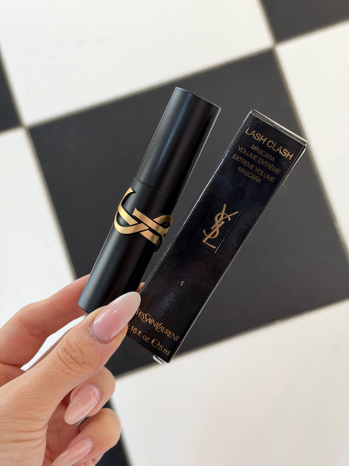 YSLLash Clash Extreme Volume Mini Mascara - Black