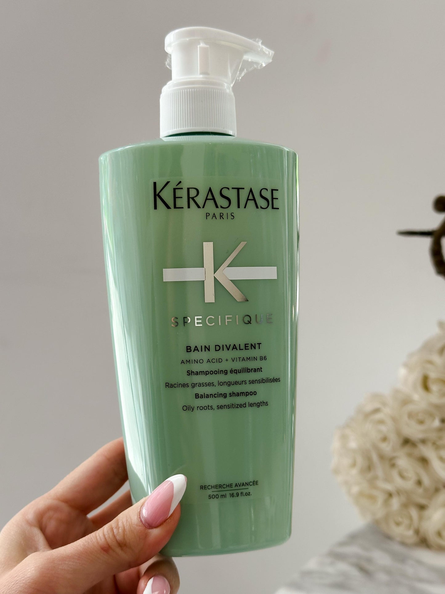 KÉRASTASE Specifique Bain Divalent - Balancing Shampoo 500ml For Oily Roots, Sensitized Lengths