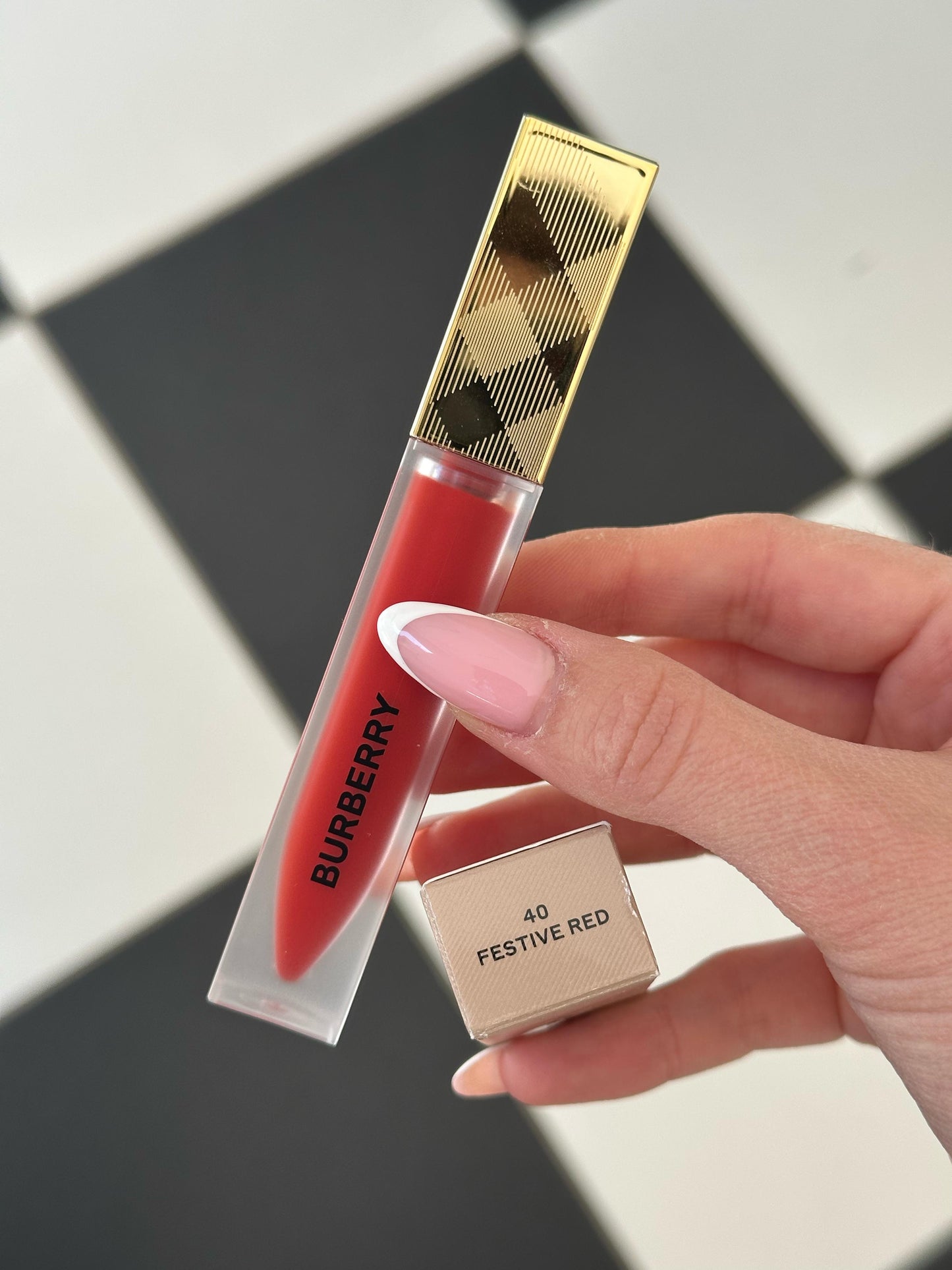 BURBERRY Liquid Lip Velvet - Bold & Matte Whipped Lip Cream
