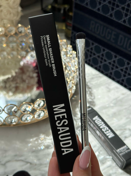 MESAUDA Small Shader Dense Eyeshadow Brush