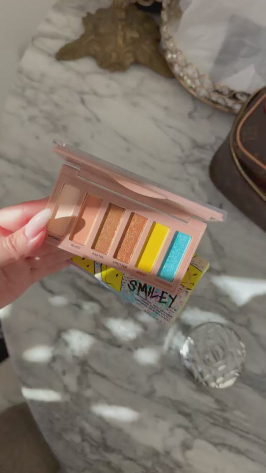 URBAN DECAY Naked Mucho Happy Mini Eyeshadow Palette - Smiley